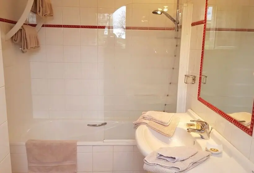 テラス付きスタンダードルーム, Le Clos Lascazes Maison D Hôtes
