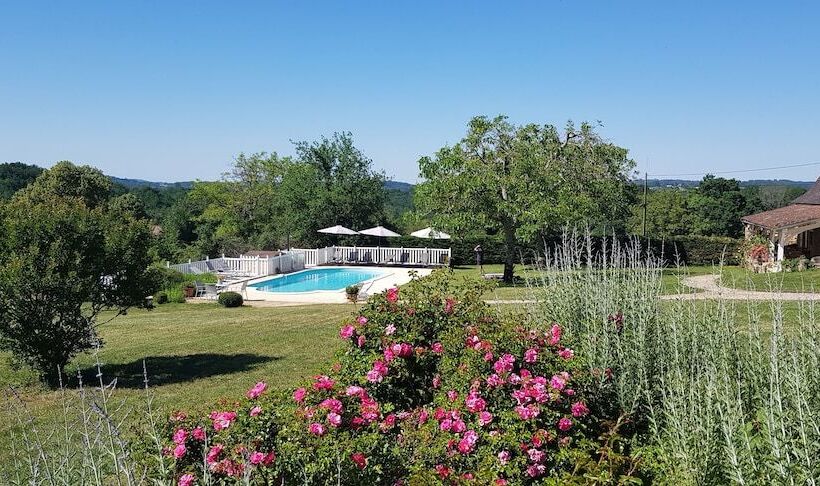 غرفة قياسية مزوَّدة بتراس, Le Clos Lascazes Maison D Hôtes