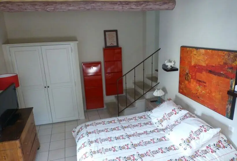 スイート, Chambres Du Vieux Bistrot