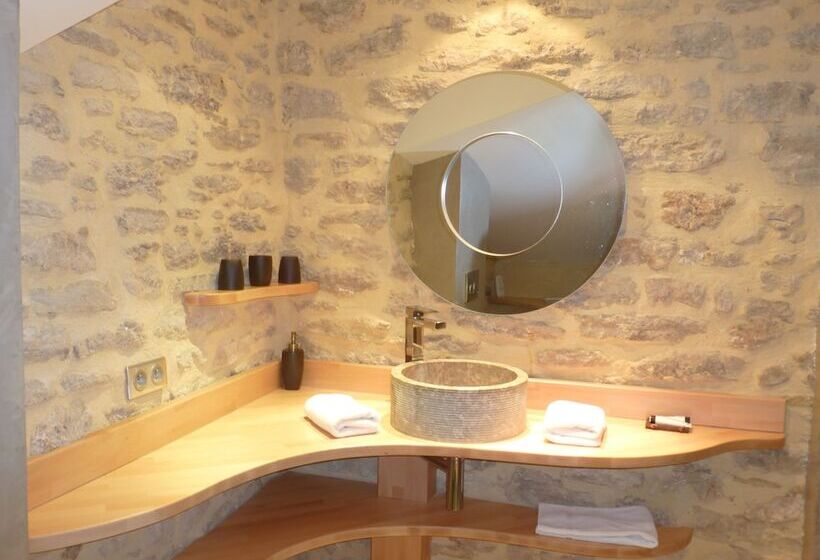 חדר סטנדרט עם ג'קוזי, Chambres Du Vieux Bistrot