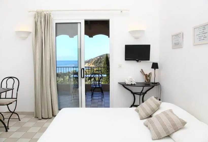 استودیوی استاندارد, Residenza L 'alivetu