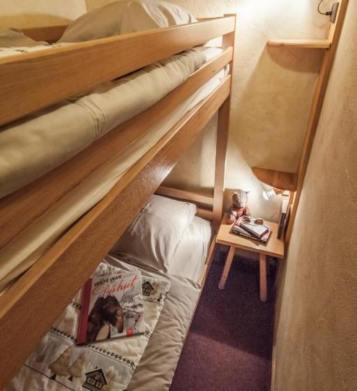 스탠다드 스튜디오, Résidence La Cour