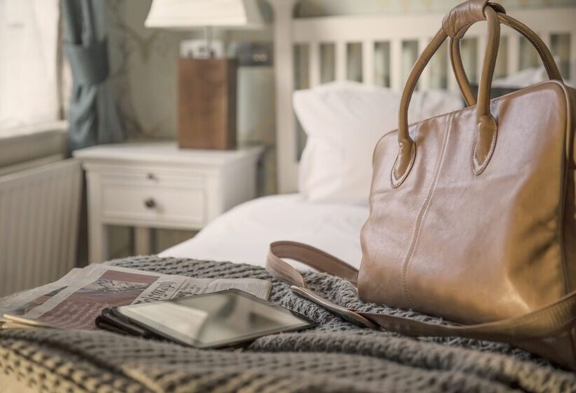 标准间, The Stag On The River