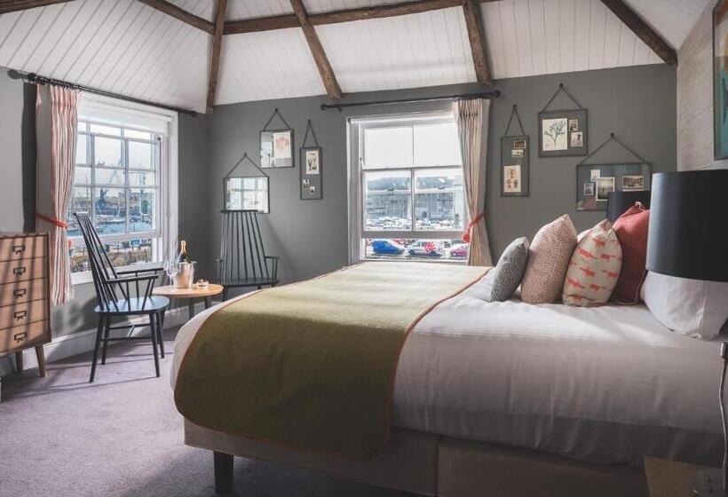 高级大房间, Chainlocker