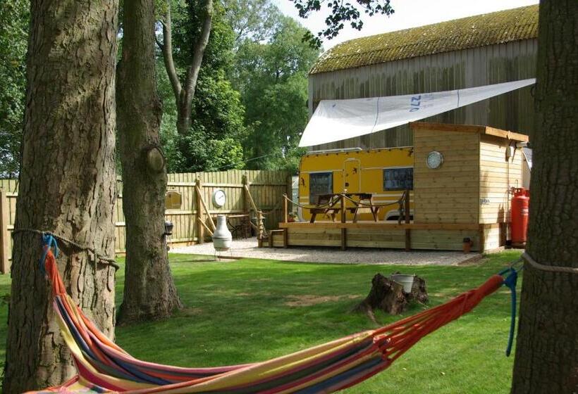 Номер Стандарт, Dale Farm Holidays