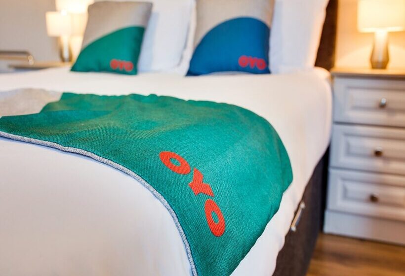 סטודיו דלוקס, The Old Bank