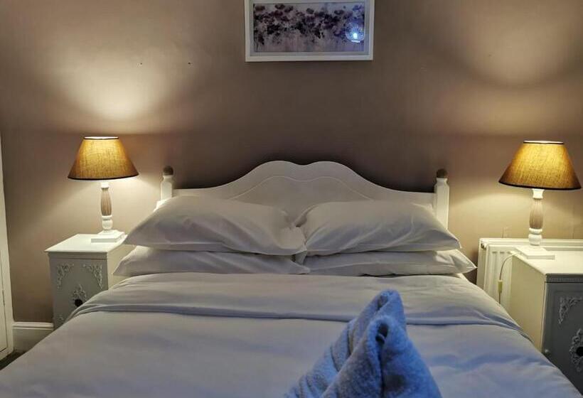 חדר דלוקס, The Compasses Inn