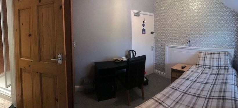 חדר אקונומי יחיד, Bramley House