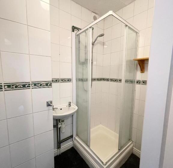 חדר אקונומי יחיד, Bramley House