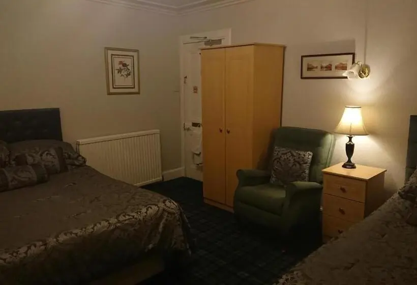 バス共有のスタンダードルーム, Crawfords Guest House