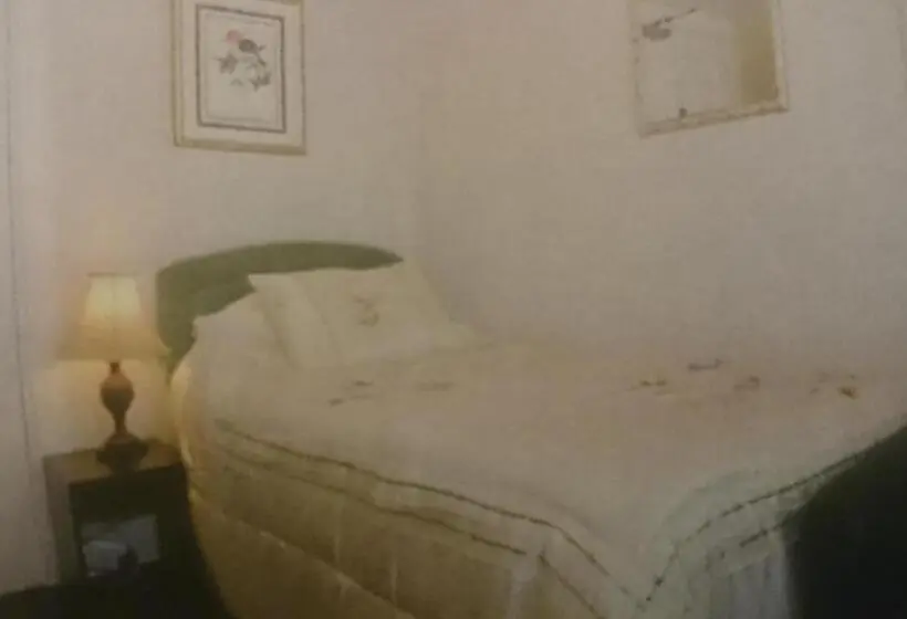 バスルーム共有のシングルスタンダード, Crawfords Guest House