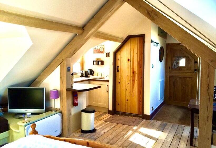 סוויטה משפחתית, Greencourt Loft   The Cotswold Way, Stroud