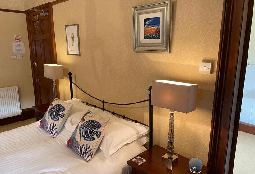 غرفة قياسية سرير كينج, The Shore House