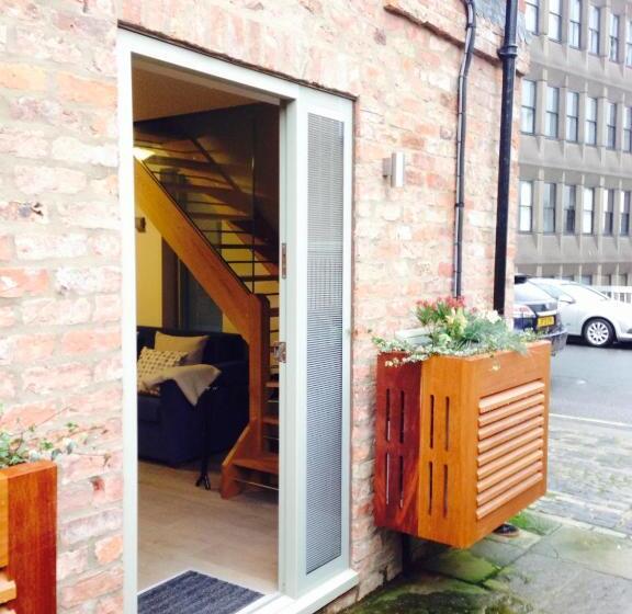 １ベッドルームアパートメント, York Apart