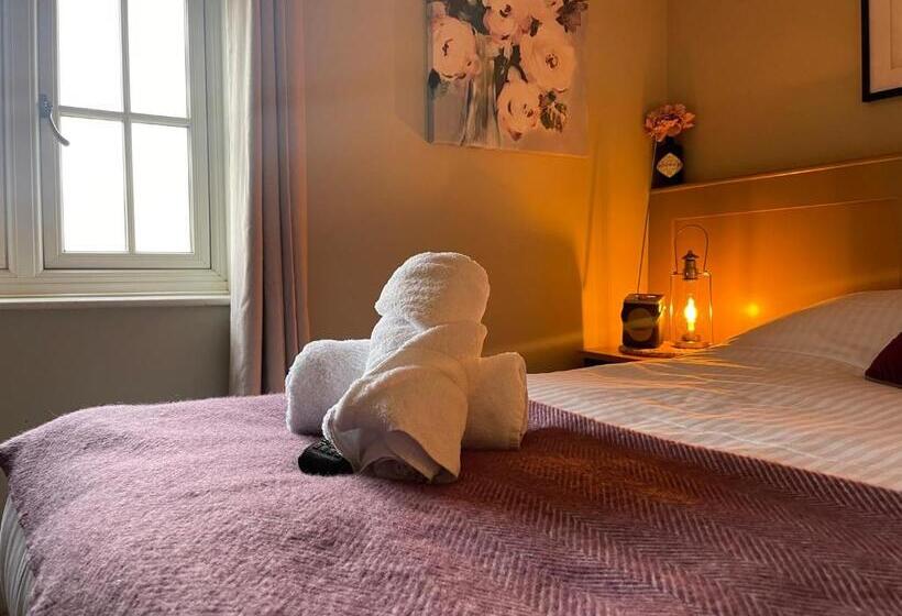 Семейный Номер, The Windmill Inn