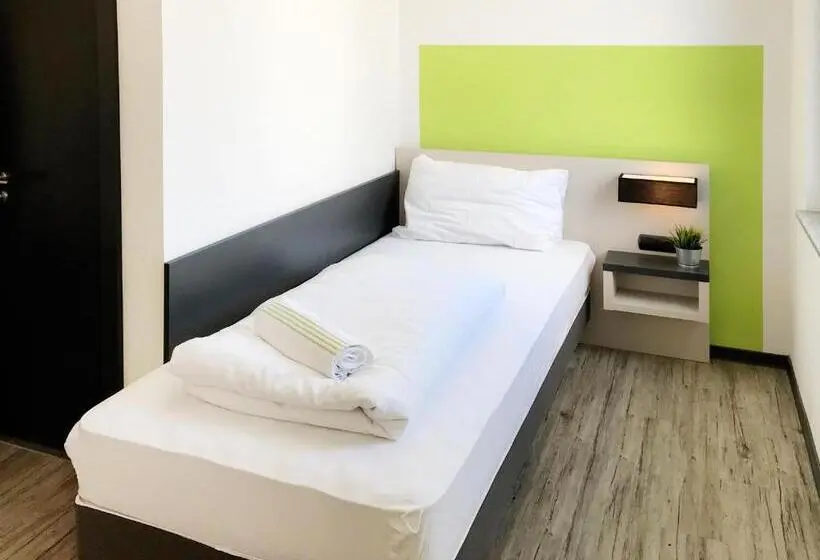 Standard Yhden Hengen Huone, Bestprice Hotel Eschweiler