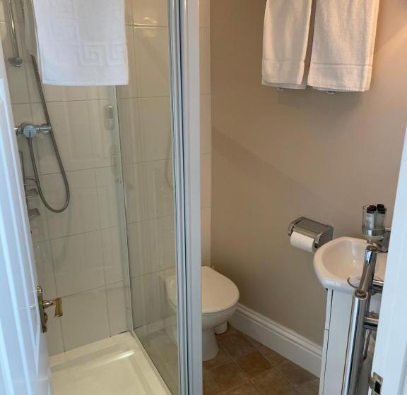 غرفة ديلوكس عائلية, Corncroft Guest House