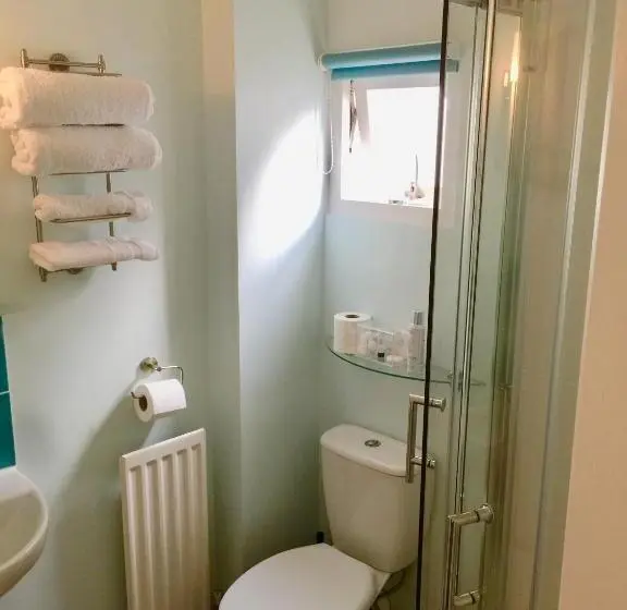 スタンダードルーム, Derrin Guest House