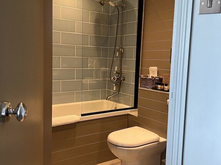 Номер Deluxe Кровать Кинг, East Beach Guest House