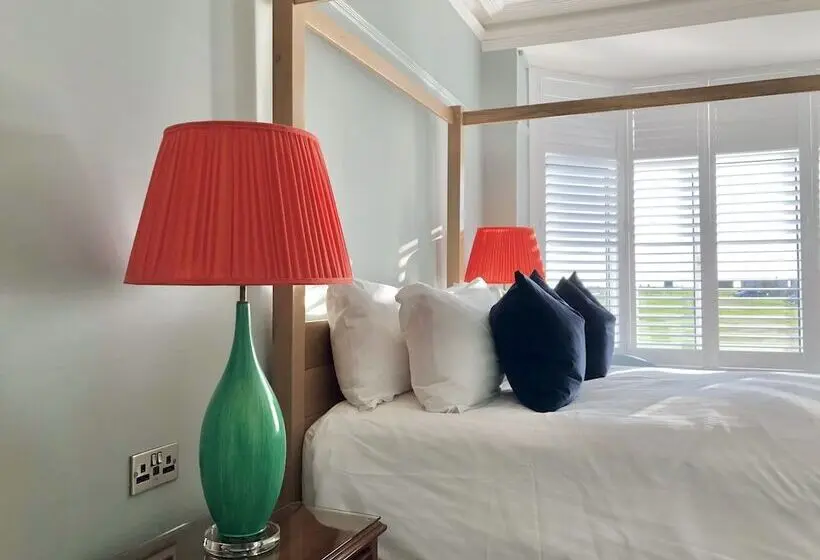 キングサイズベッドのデラックスルーム, East Beach Guest House