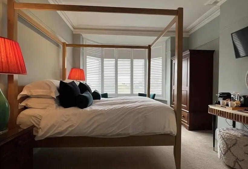キングサイズベッドのデラックスルーム, East Beach Guest House