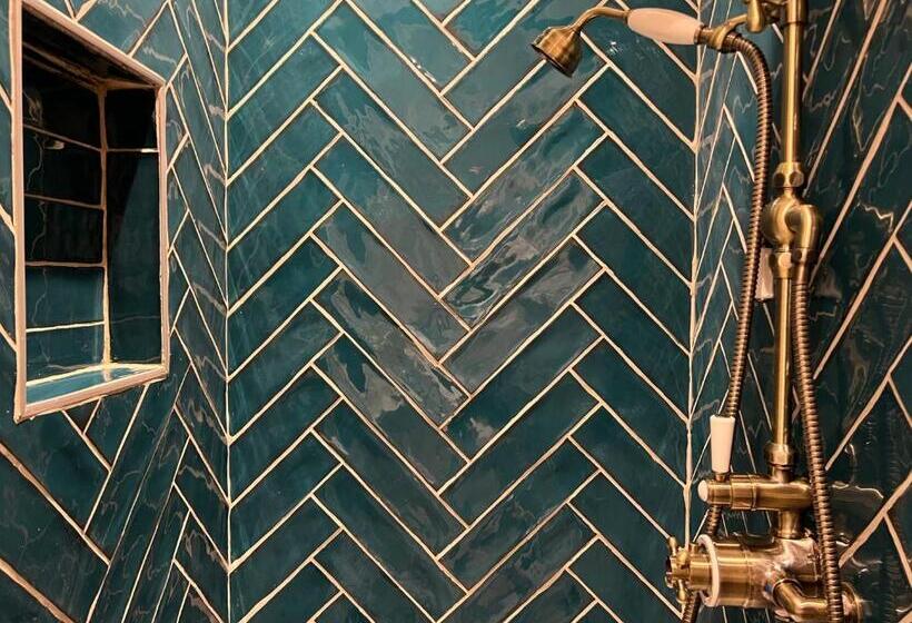 Номер Deluxe Кровать Кинг, East Beach Guest House