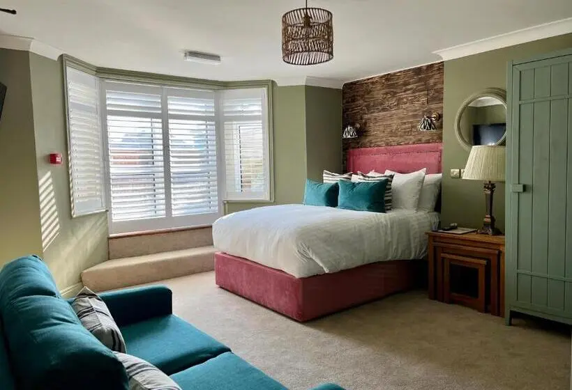 オーシャンビュースイート, East Beach Guest House