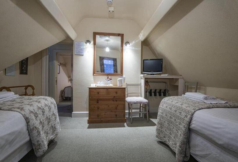 חדר סטנדרט, Garth Dderwen