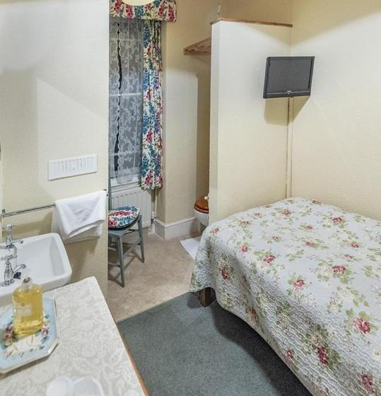 חדר סטנדרט יחיד, Garth Dderwen