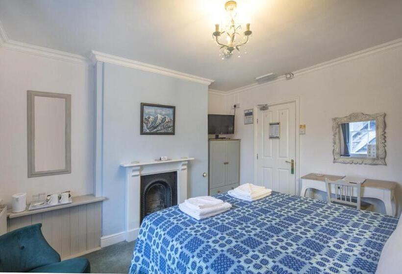 חדר סטנדרט, Garth Dderwen