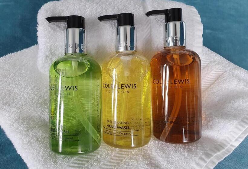 디럭스 룸 킹사이즈 침대, Herdwick Guest House