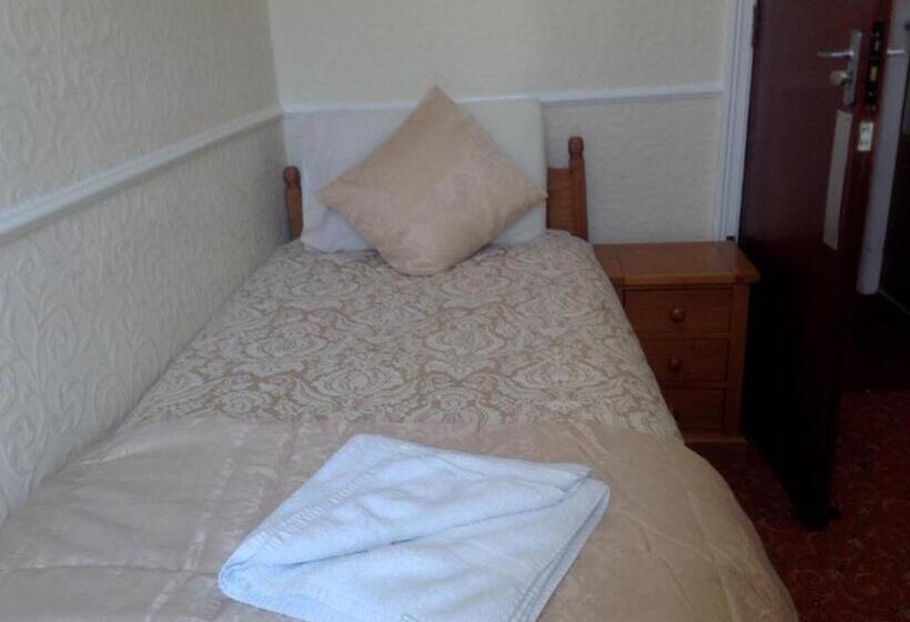 Номер Стандарт Индивидуальный Совместная Ванная, The Pines Guest House