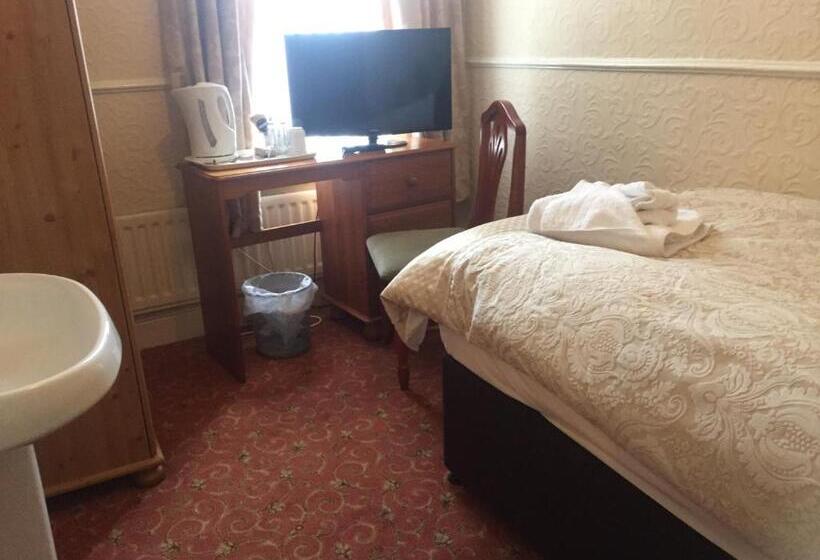 Номер Стандарт Индивидуальный Совместная Ванная, The Pines Guest House