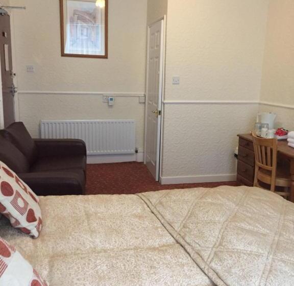 Номер Стандарт, The Pines Guest House