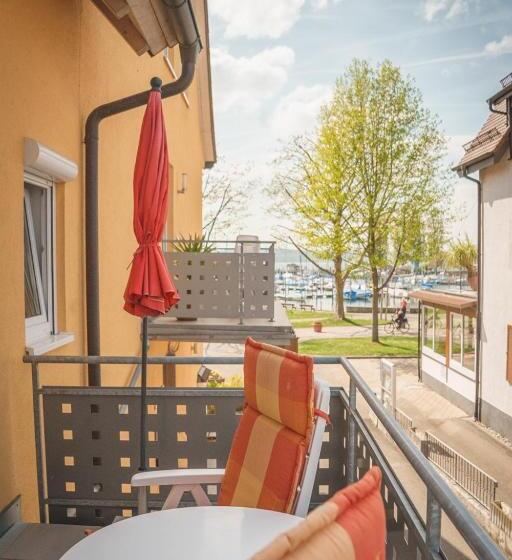 Апартаменты 1 Спальня с Балконом, Strandpension Mäder