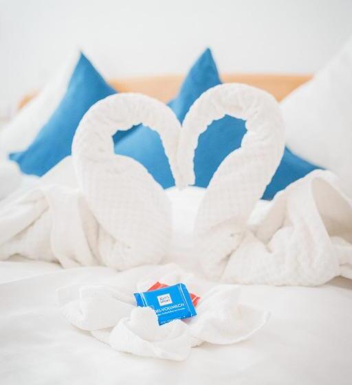 Апартаменты 1 Спальня с Балконом, Strandpension Mäder