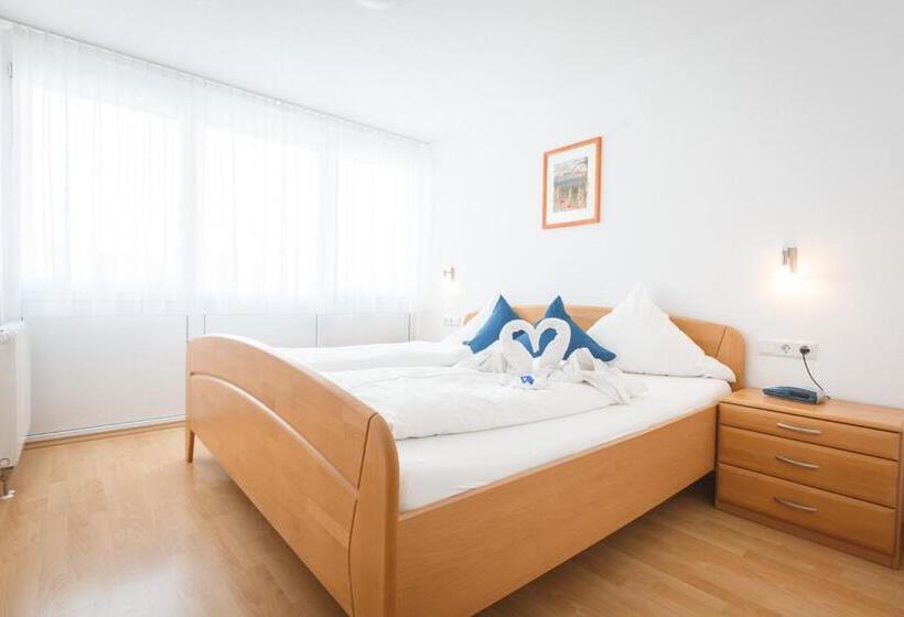 Апартаменты 1 Спальня с Балконом, Strandpension Mäder