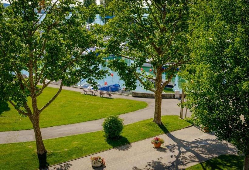 1 Bedroom Apartment Lake View, Strandpension Mäder