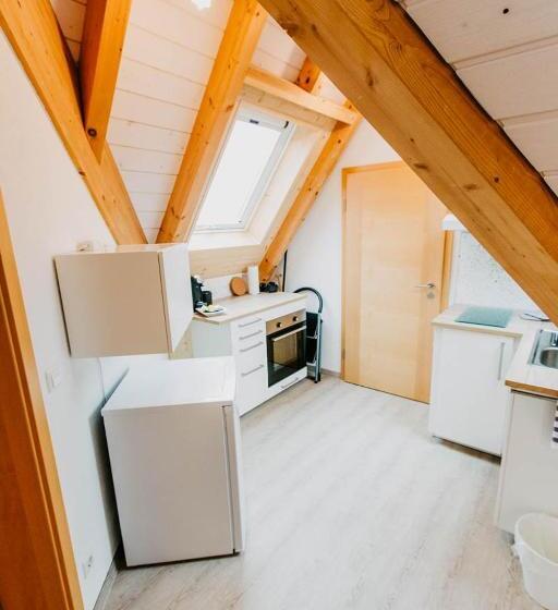 1 Bedroom Apartment Lake View, Strandpension Mäder