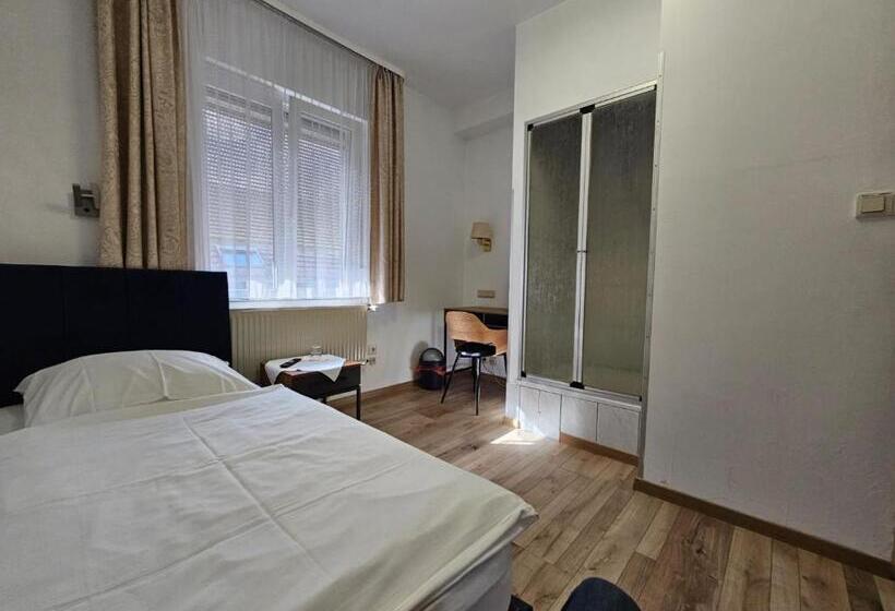 Номер Стандарт Индивидуальный, Haus Isenburg