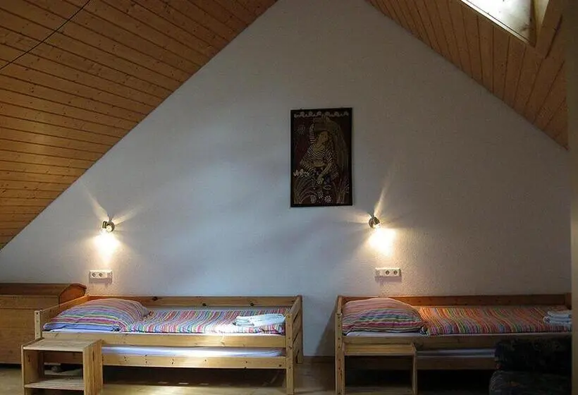 ファミリールーム, Die Sprachpension The Language Guesthouse
