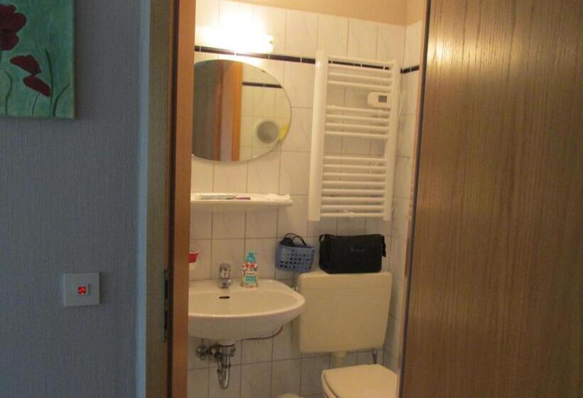 غرفة قياسية, Gästehaus Carstens