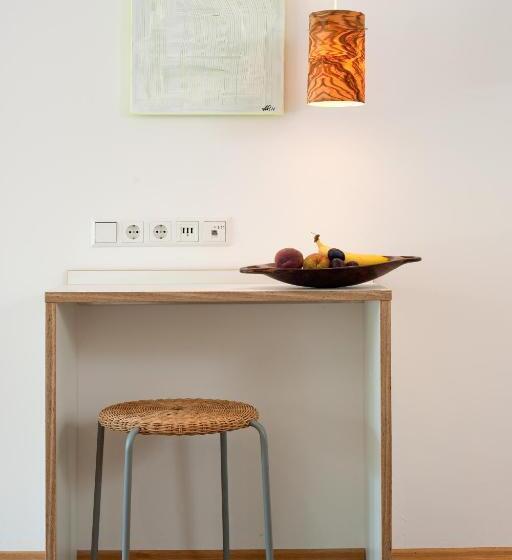 침실 1개 발코니 아파트, 1463 Apartmenthaus