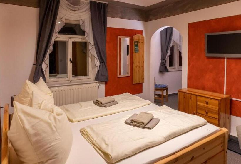 Семейный Номер, Pension Schrammsteinbaude