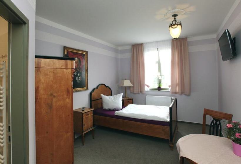 Номер Стандарт Индивидуальный, Hofgärtnerei