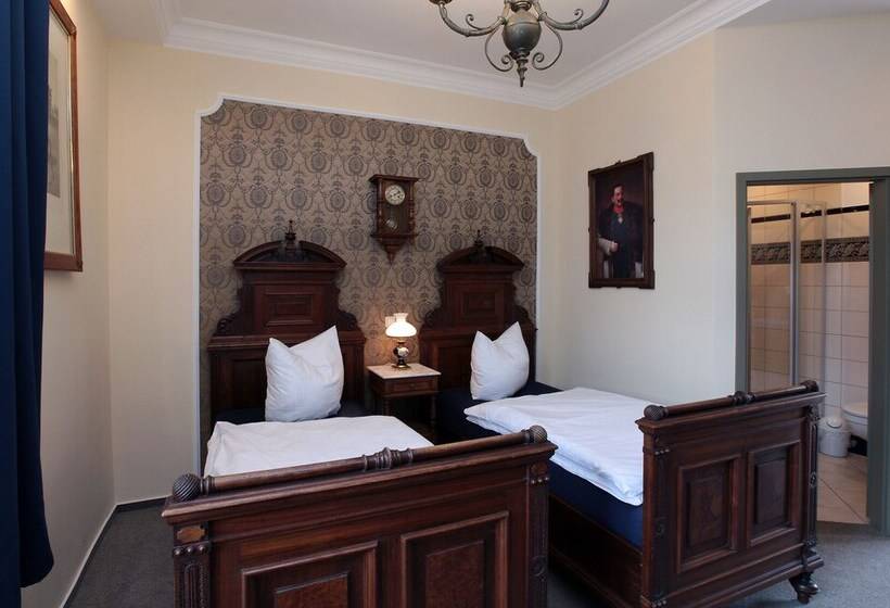 Номер Стандарт, Hofgärtnerei