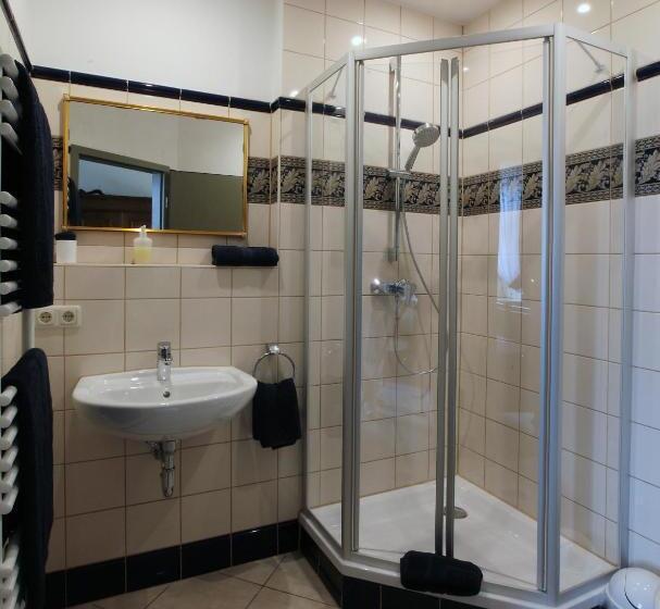 Номер Стандарт, Hofgärtnerei