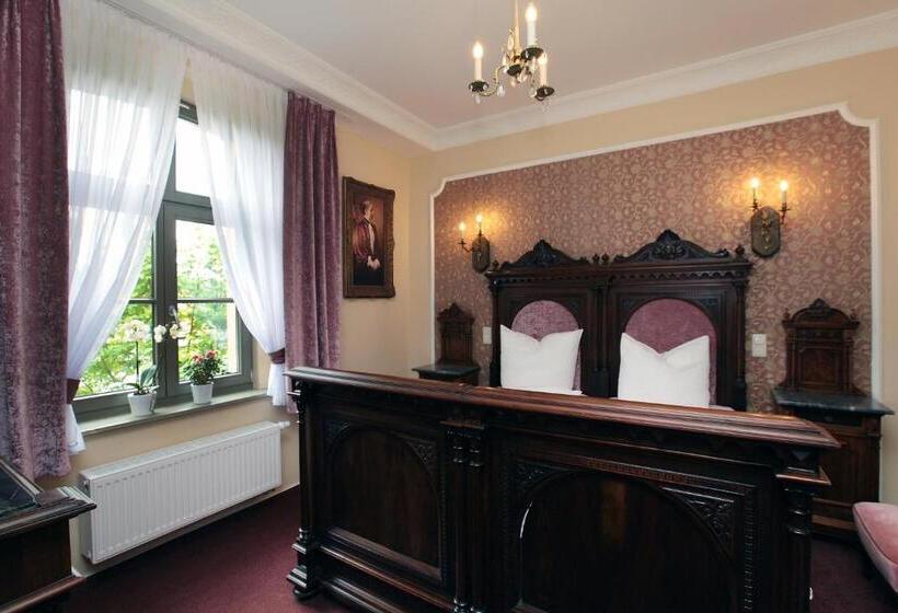 Люкс, Hofgärtnerei