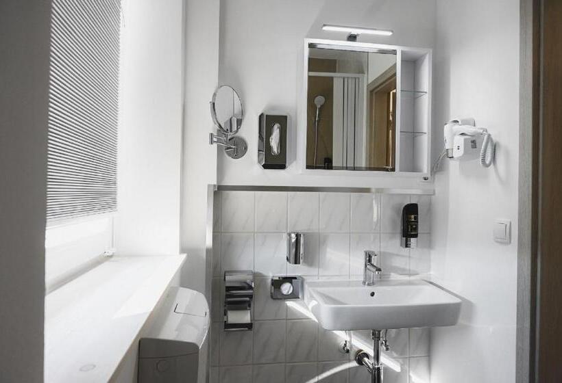 Номер Стандарт, Pension Bayerwald