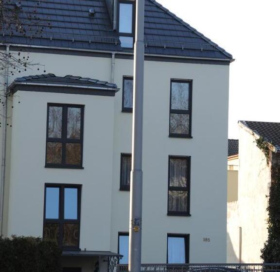 Huoneisto 1 Makuuhuone, Merkel Villa Apartamente